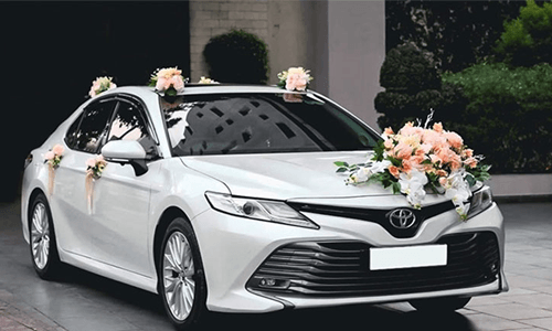 Dịch vụ xe cưới hỏi trọn gói với tài xế lịch sự, phục vụ tận tâm
